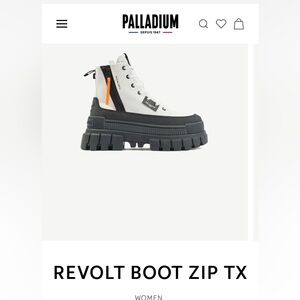 Palladium Revolt Boot Zip Tx in Starry White
